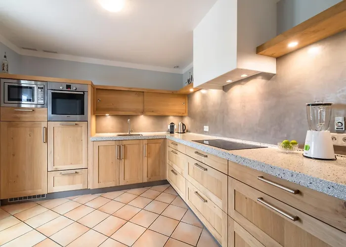 Charming French With Pool * Cébazan